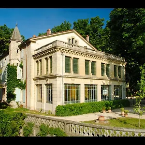 https://manoir-le-roure-spa.hotels-rhonealpes.com